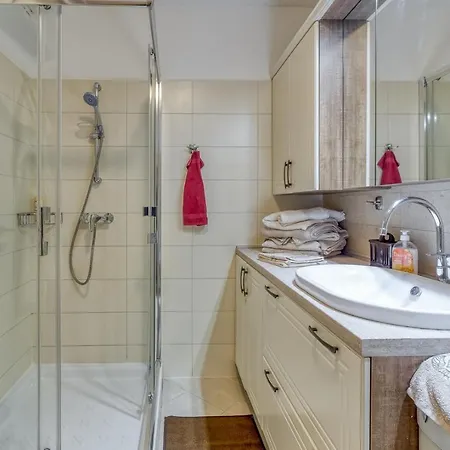 Lila Apartment Porec